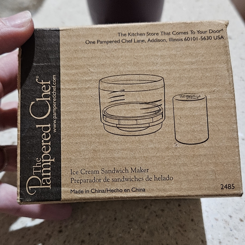 Pampered Chef ice cream sandwich maker